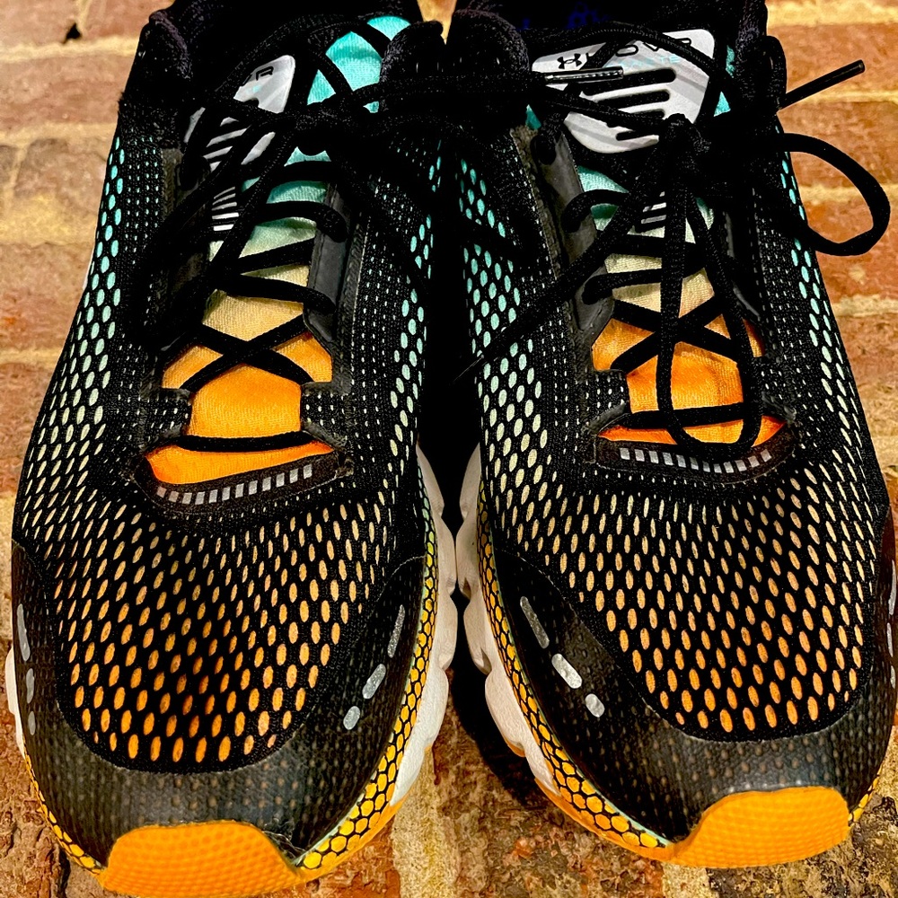 Under Armour Hovr Infinite Running Shoe